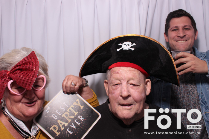 Billy's 21st | View more photos from the event at gallery.fotomachines.com.au/u/FOTOMachines/Billys-21st